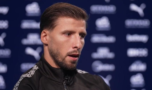 九游体育官方入口-鲁本：和曼城续约是我唯一的选择，想到这个我眼里就充满光